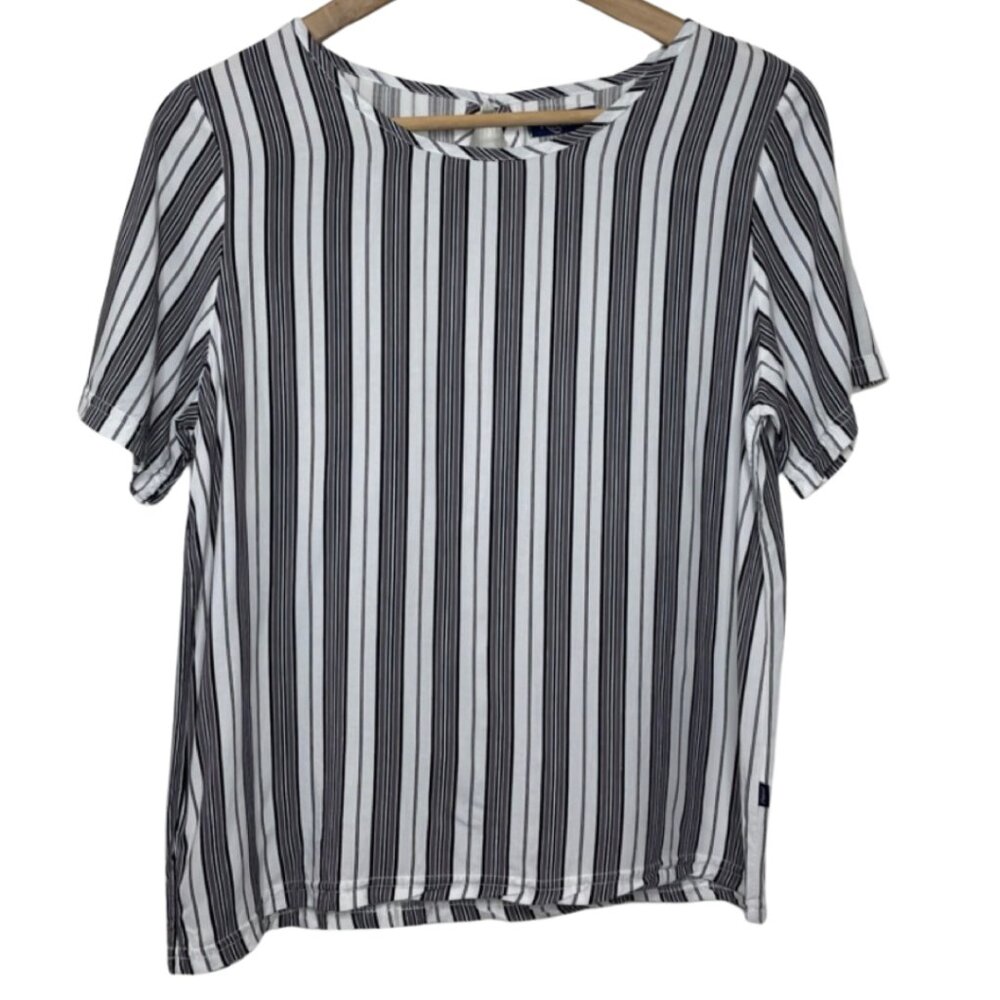 RRJ Denim | Short Sleeve Black and White Striped Top | Size M